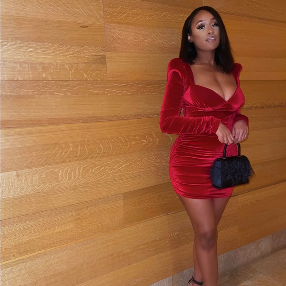 Midnight Shadows Velvet Puff Shoulders Mini Dress - Picture 2 of 8